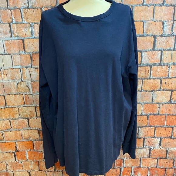 American Eagle Outfitters Other - American Eagle Long Sleeve Tee Shirt